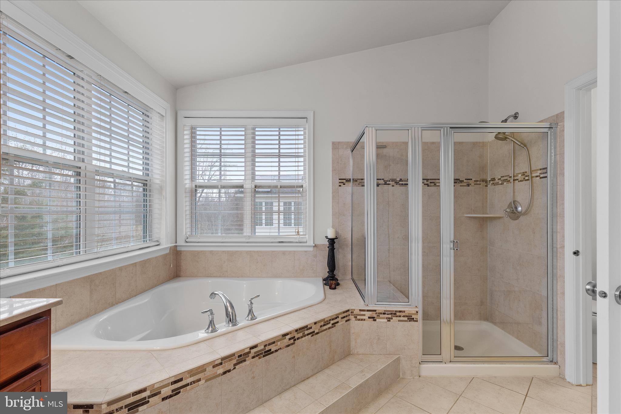 MARLBORO RIDGE - Residential