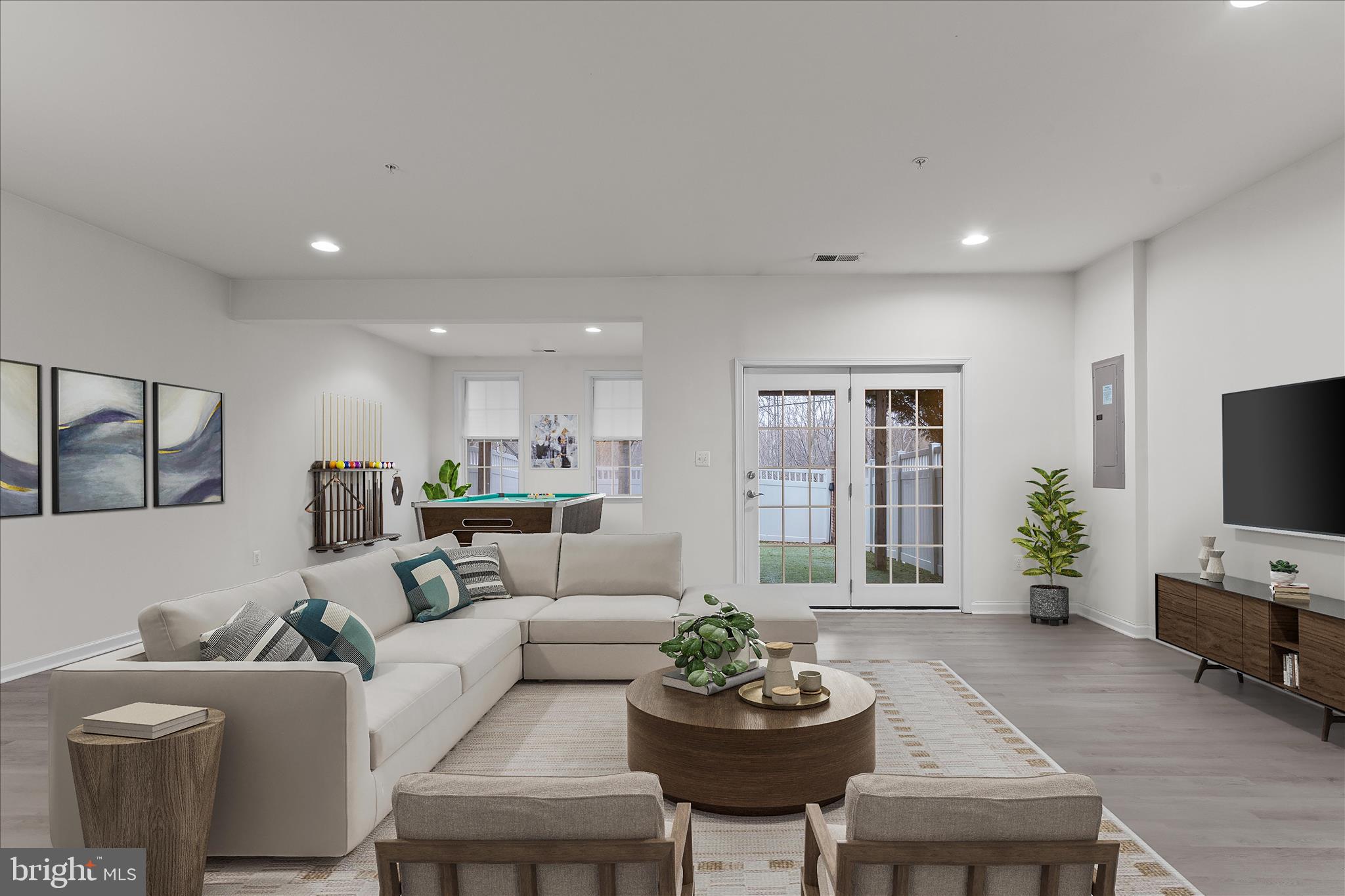 MARLBORO RIDGE - Residential