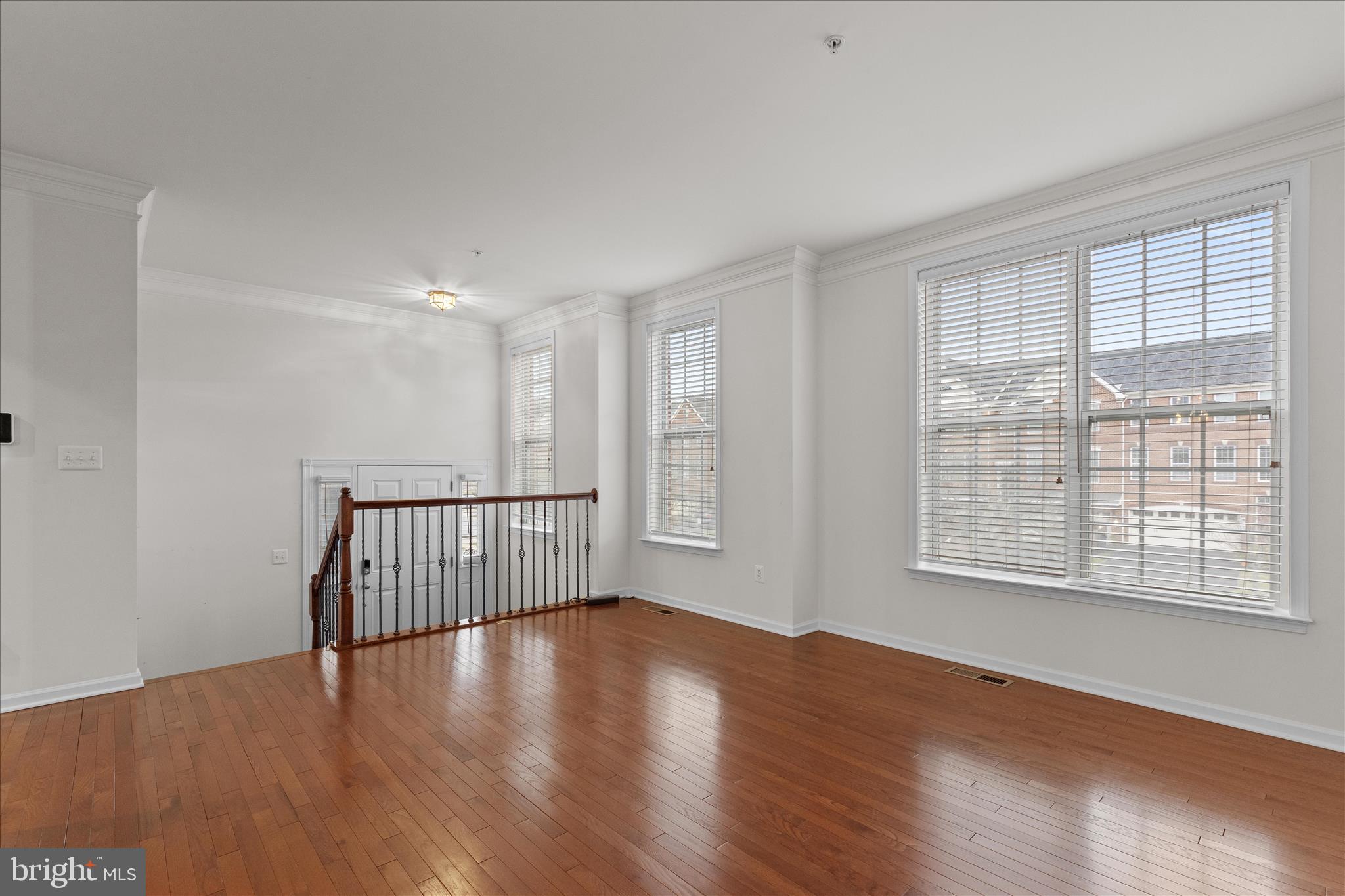 MARLBORO RIDGE - Residential