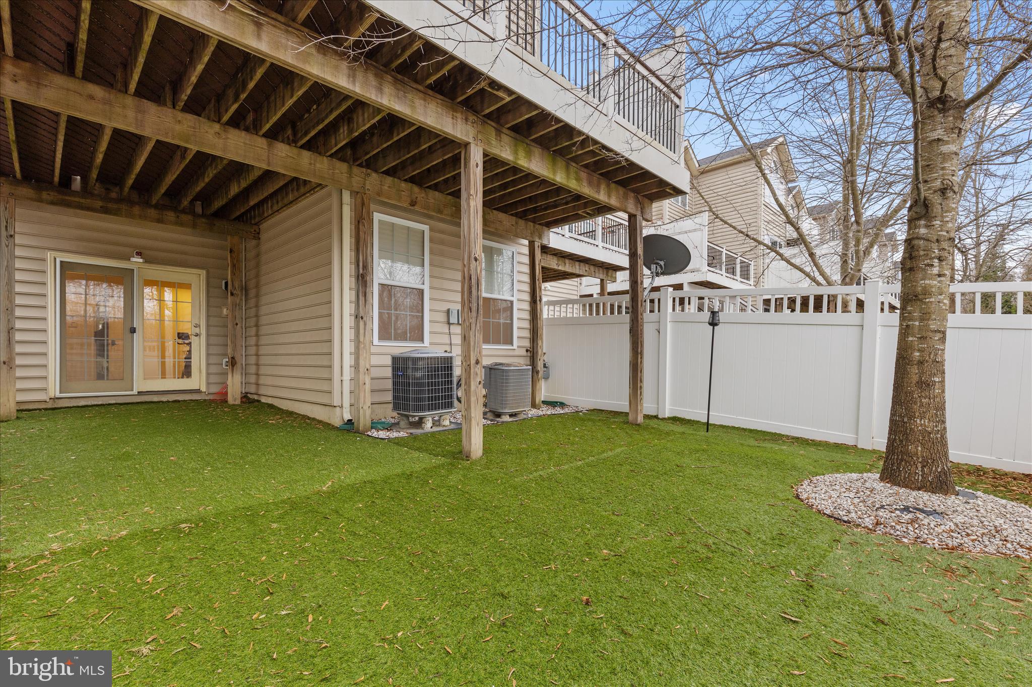 MARLBORO RIDGE - Residential