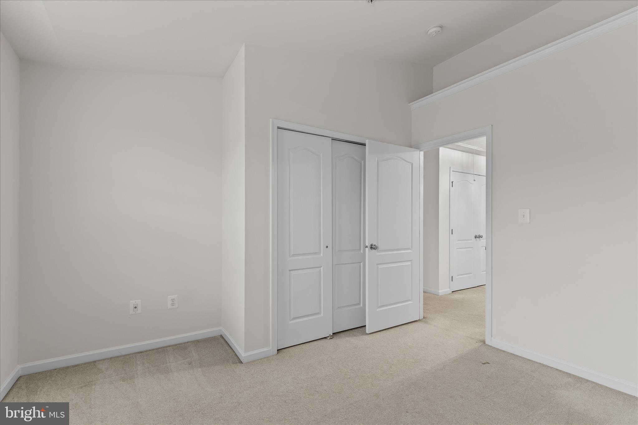 MARLBORO RIDGE - Residential