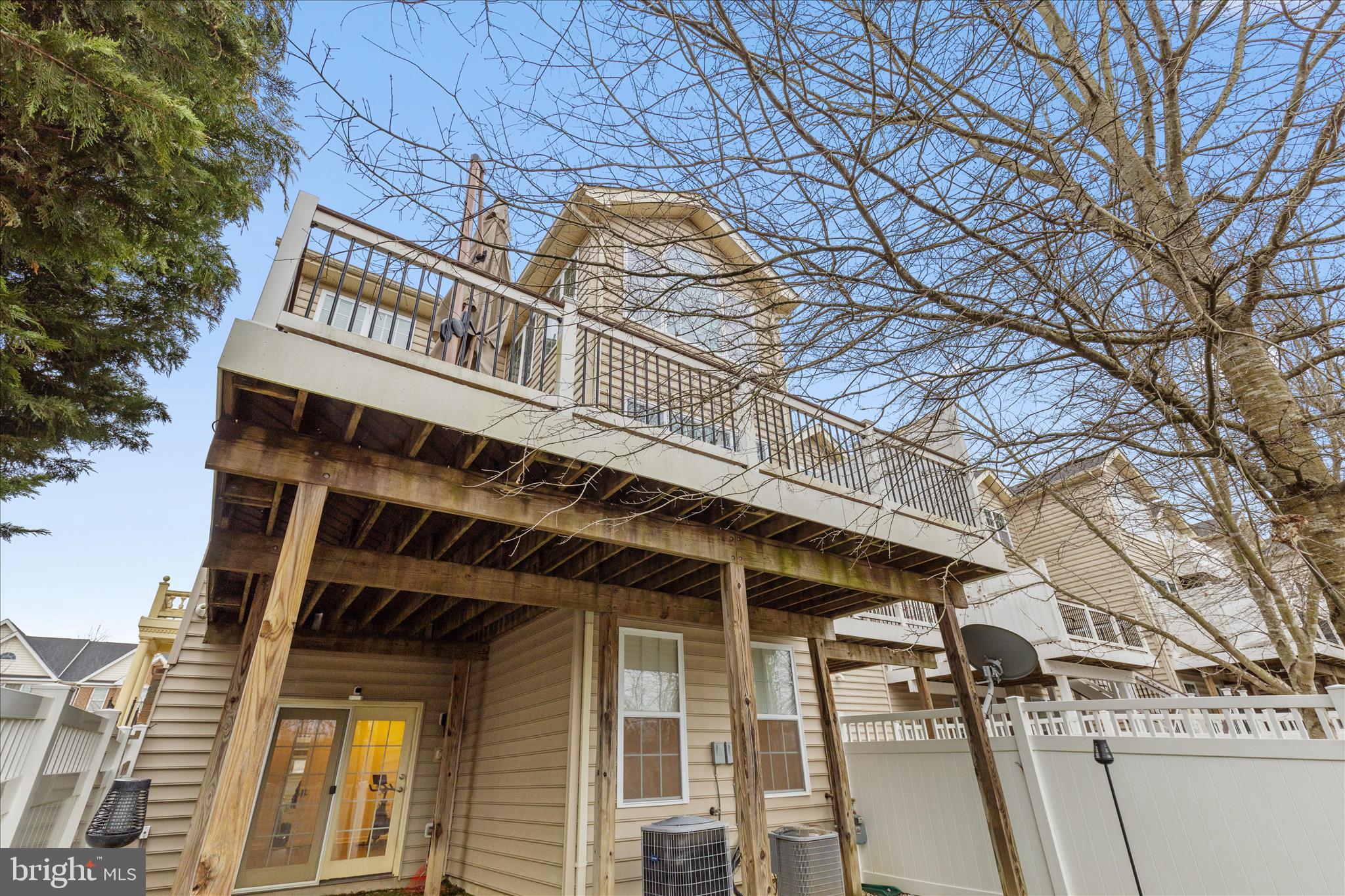 MARLBORO RIDGE - Residential