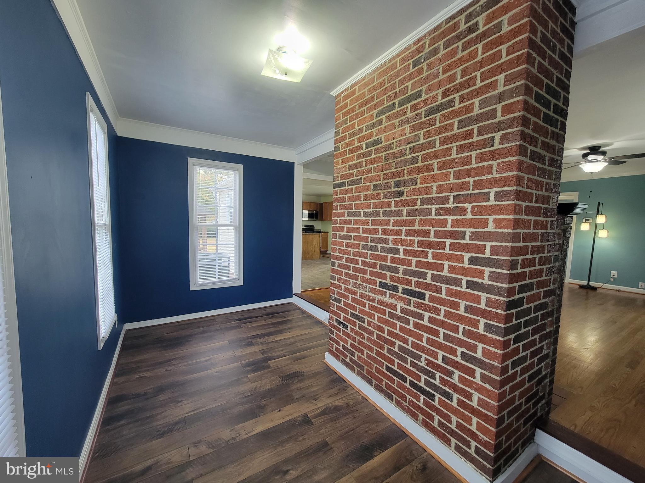 C.L. YOUNG - Residential