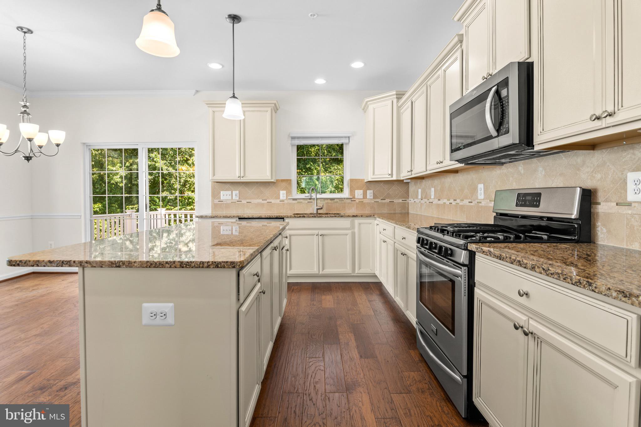 TANYARD SPRINGS - Residential