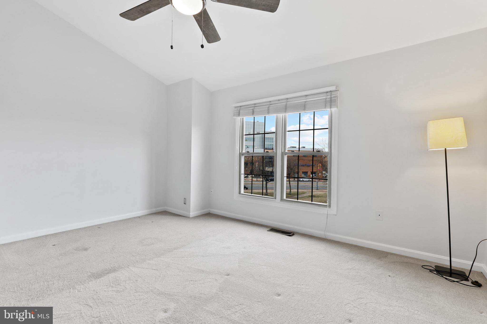 CANTON SQUARE - Residential