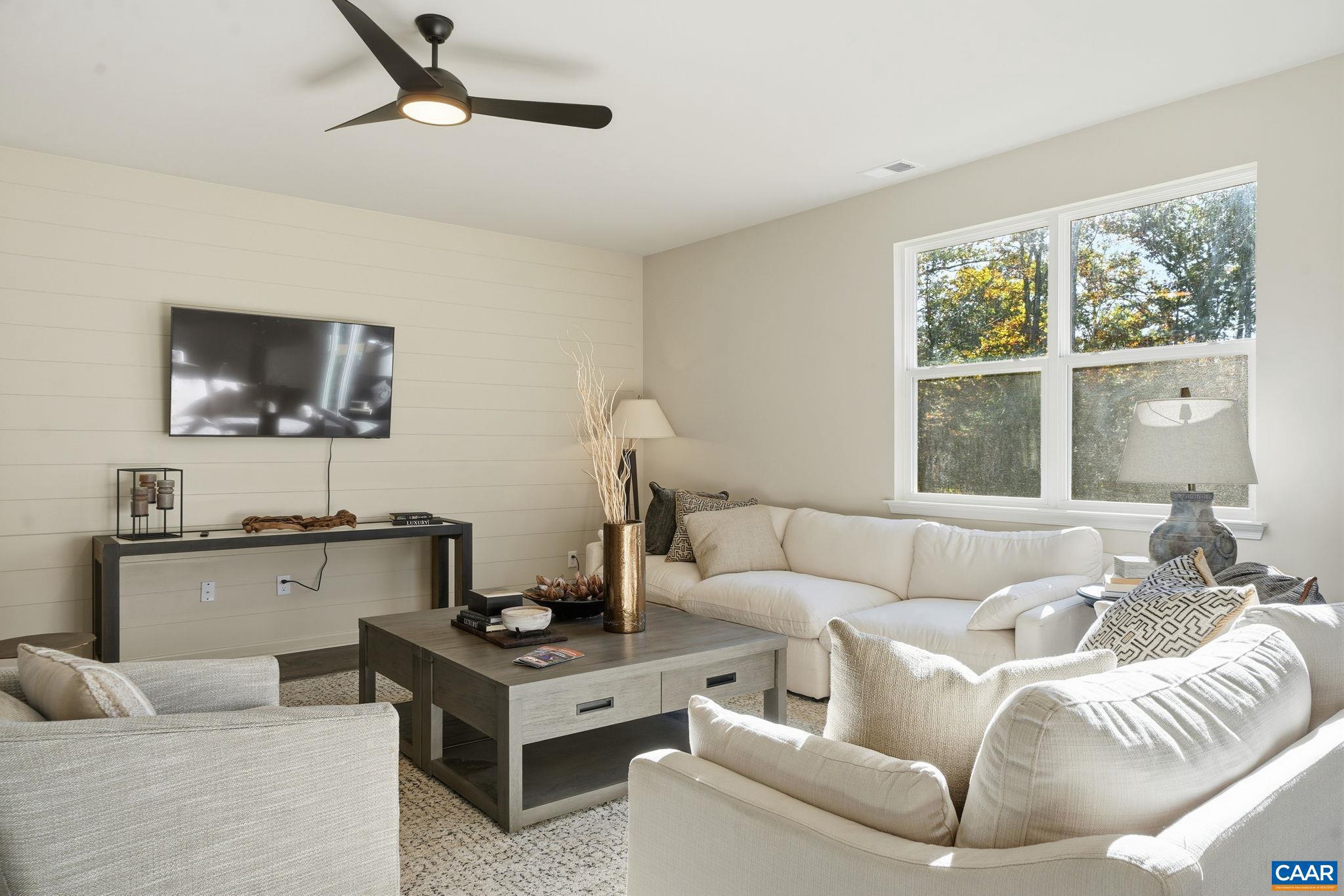 GREEN SPRING ESTATES - Residential