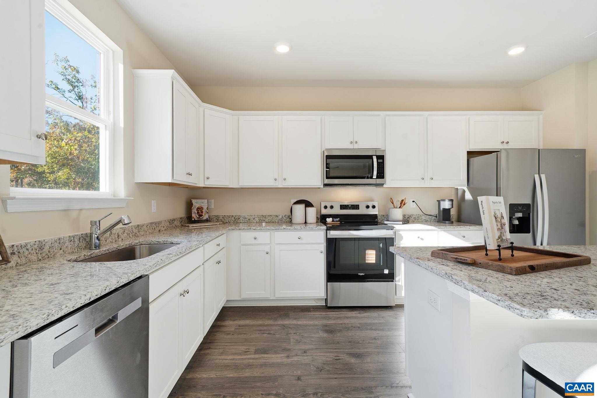 GREEN SPRING ESTATES - Residential