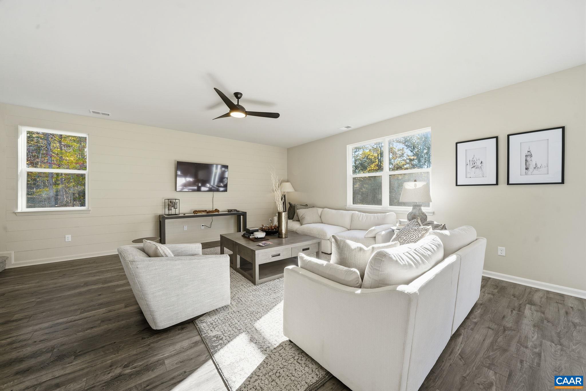 GREEN SPRING ESTATES - Residential