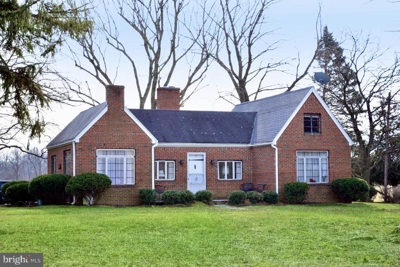 ROUND HILL - Residential