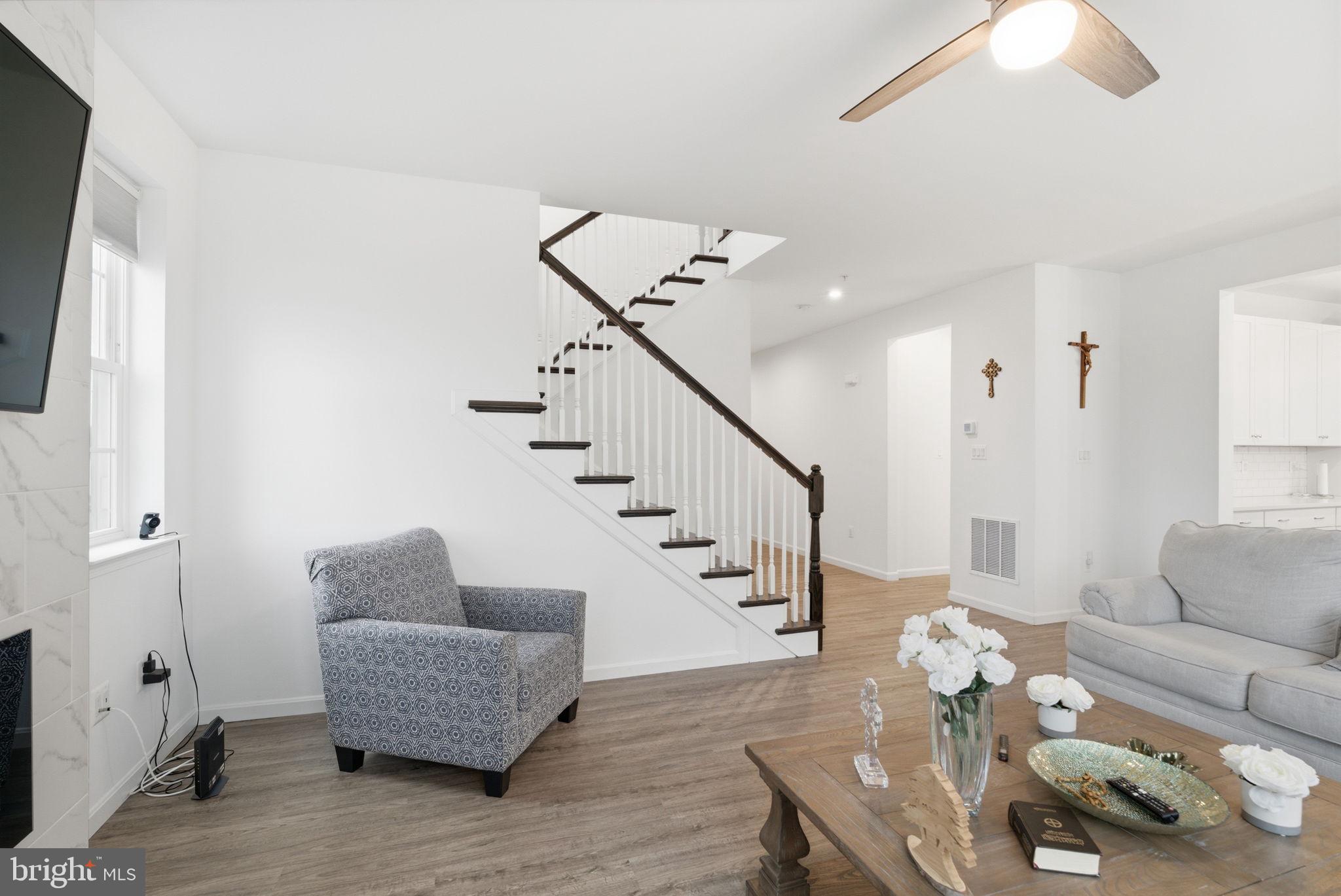 HAGERS CROSSING - Residential