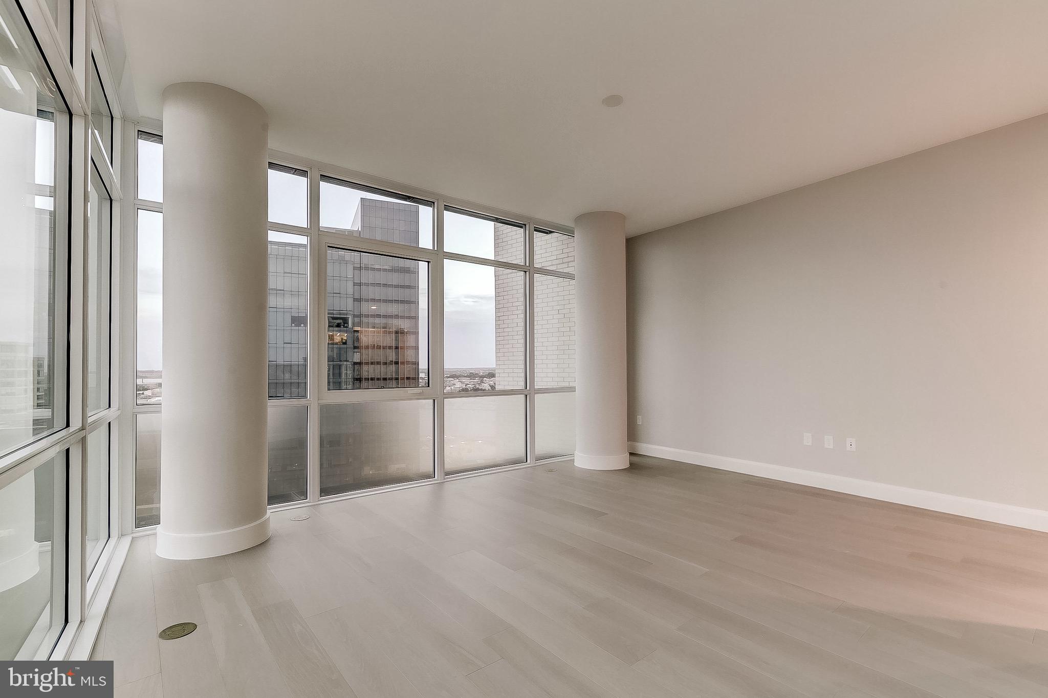 HARBOR EAST - Residential