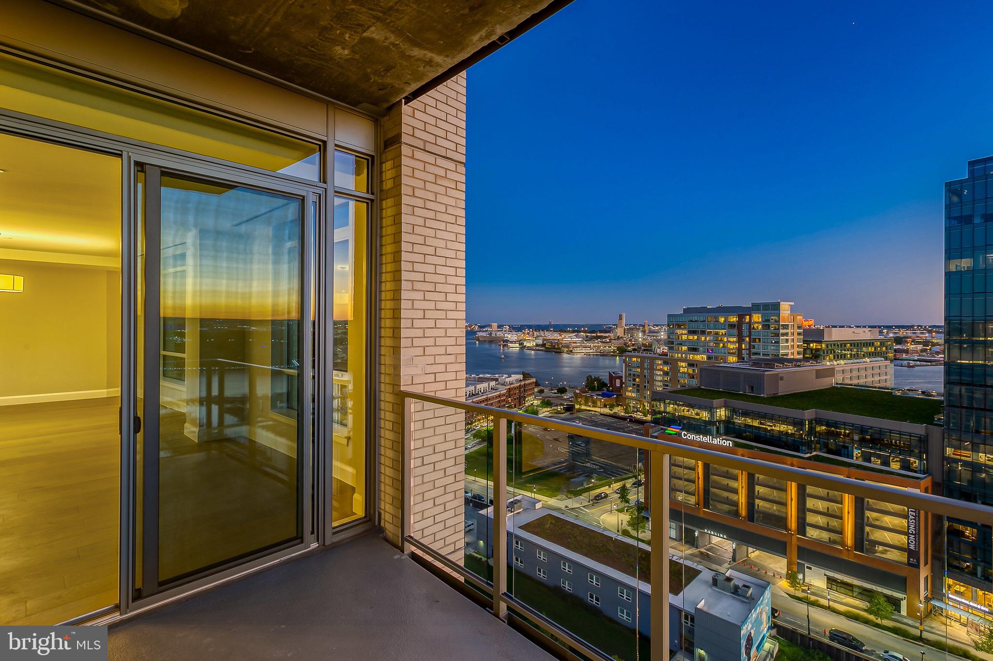 HARBOR EAST - Residential