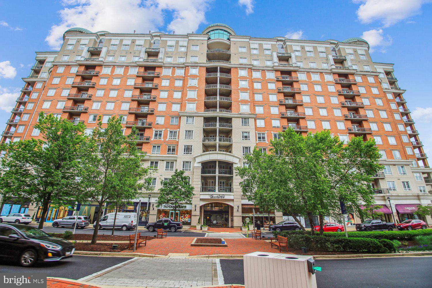 The only 3,400 sqft penthouse under $600/sqft in Annapolis, with 11ft ceilings, dual balconies, rooftop pool and concierge.   Bathed in natural light from expansive windows, this 3 bedroom, 3.5 bath residence offers an exceptional sense of space and sophistication. Rich hickory hardwood floors and a striking fireplace anchor the beautifully appointed interiors, while dual balconies provide inviting outdoor retreats. A charming den and dedicated office space add both flexibility and function.
Residents enjoy a full complement of amenities, including assigned garage parking, concierge service, a fitness center, and a rooftop pool with thoughtfully designed entertaining spaces. Walking to Whole Foods, shops, restaurants and services. Welcome to Annapolis Towne Centre living at its finest!
