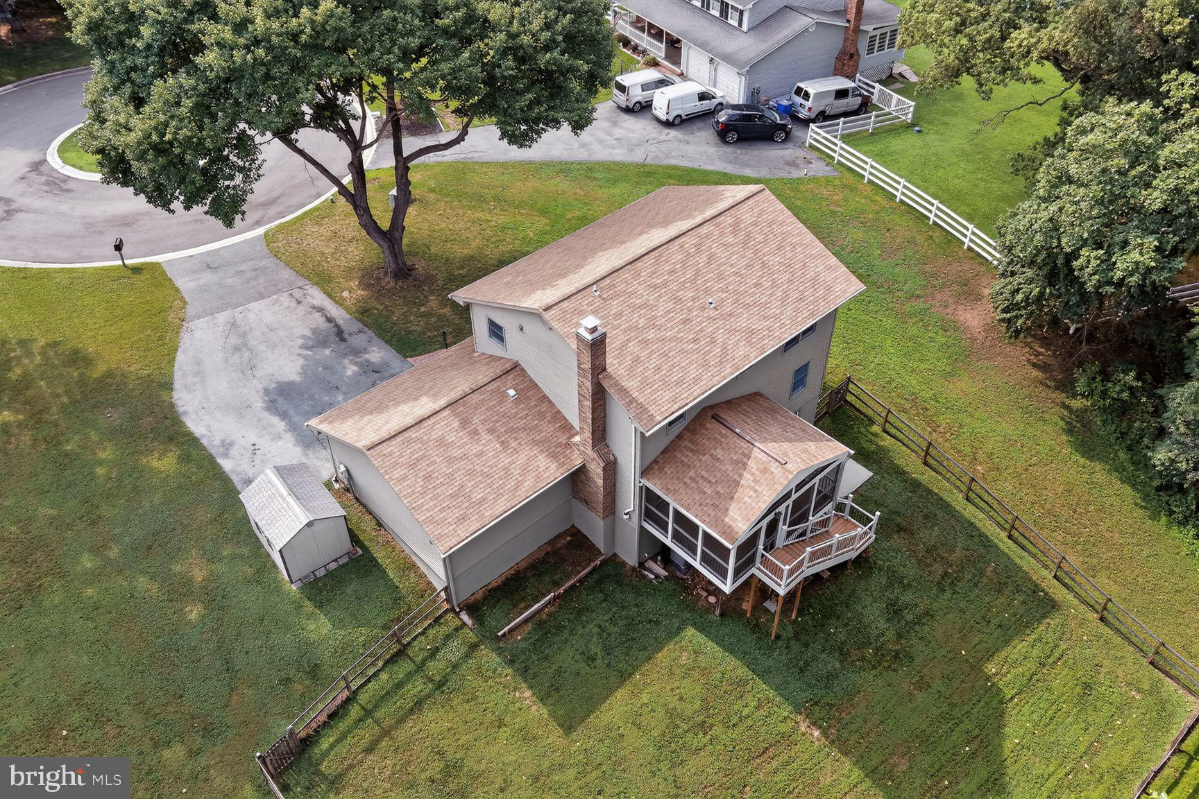 MEADOWBROOK - Residential