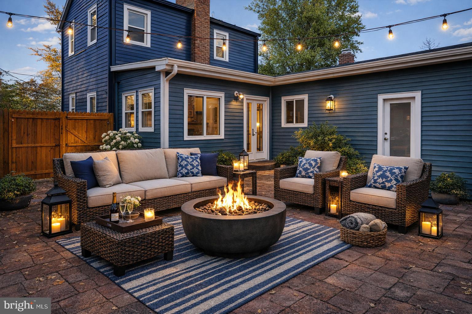 ROLLING TERRACE - Residential