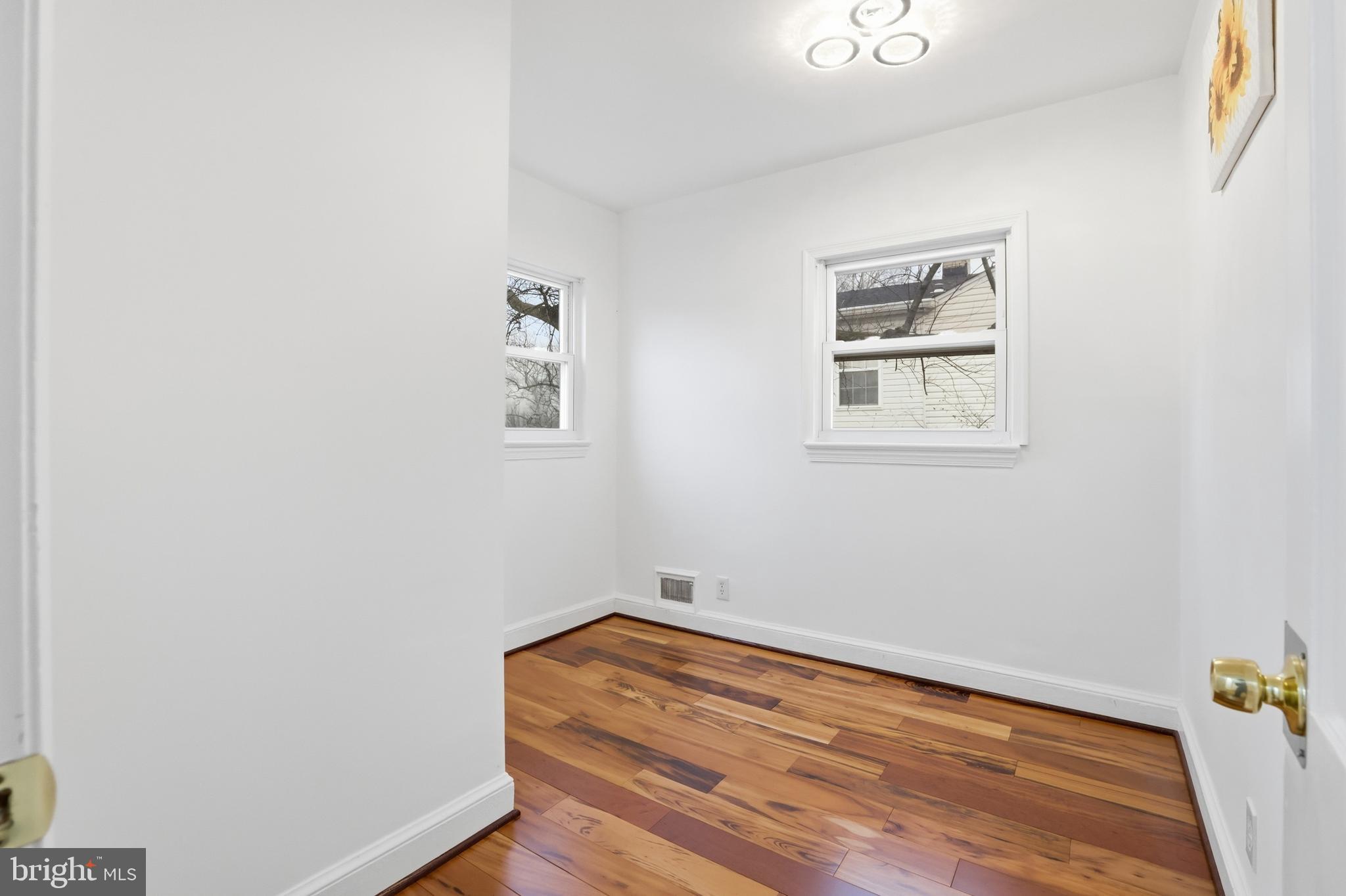 ROLLING TERRACE - Residential