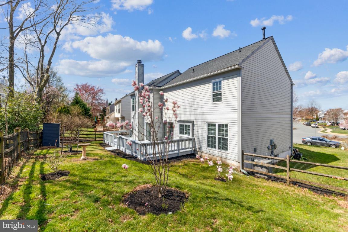 WELLINGTON/CLOVERHILL - Residential