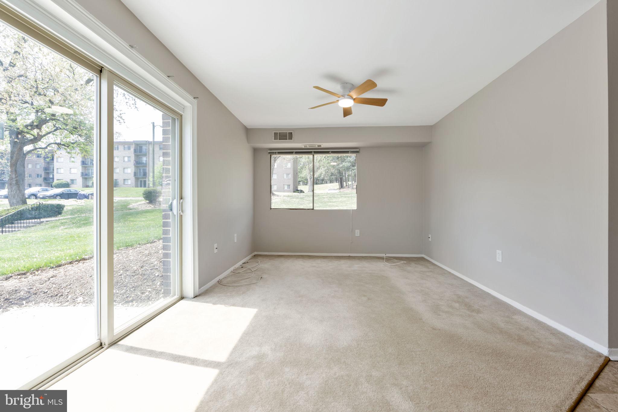 OCCOQUAN RIDGE CONDO - Residential