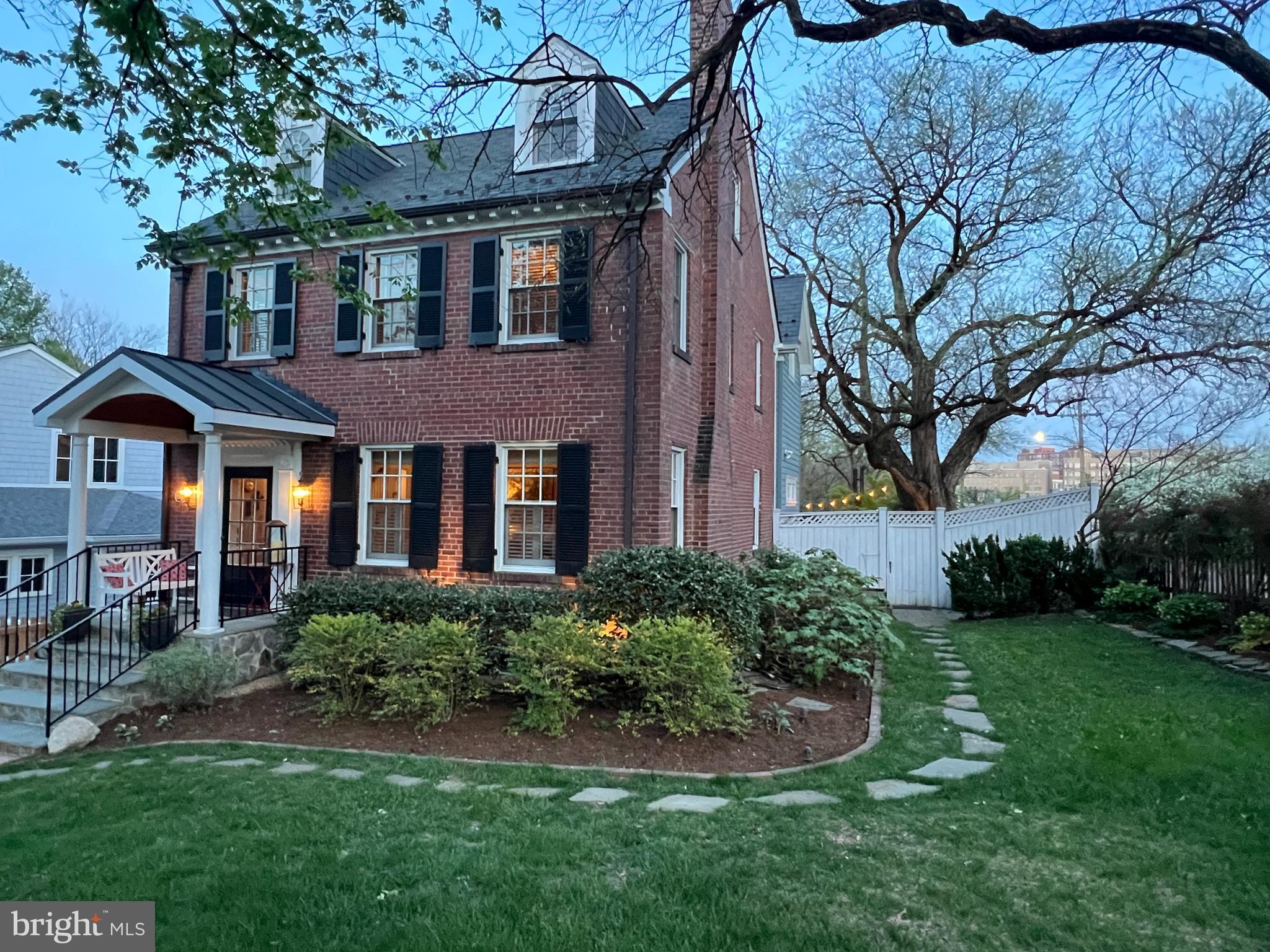 ROSEMONT - Residential