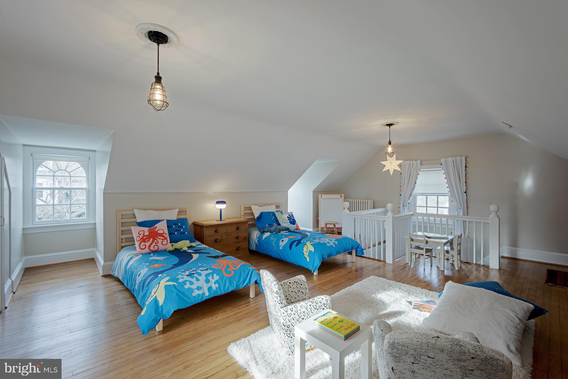 ROSEMONT - Residential