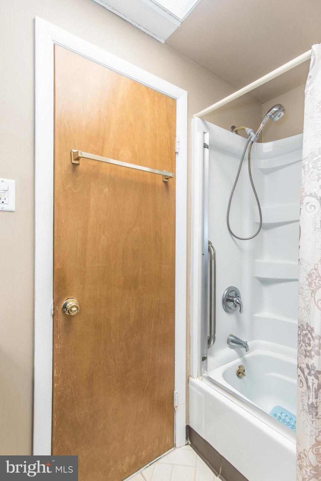 MILLBROOK - Residential