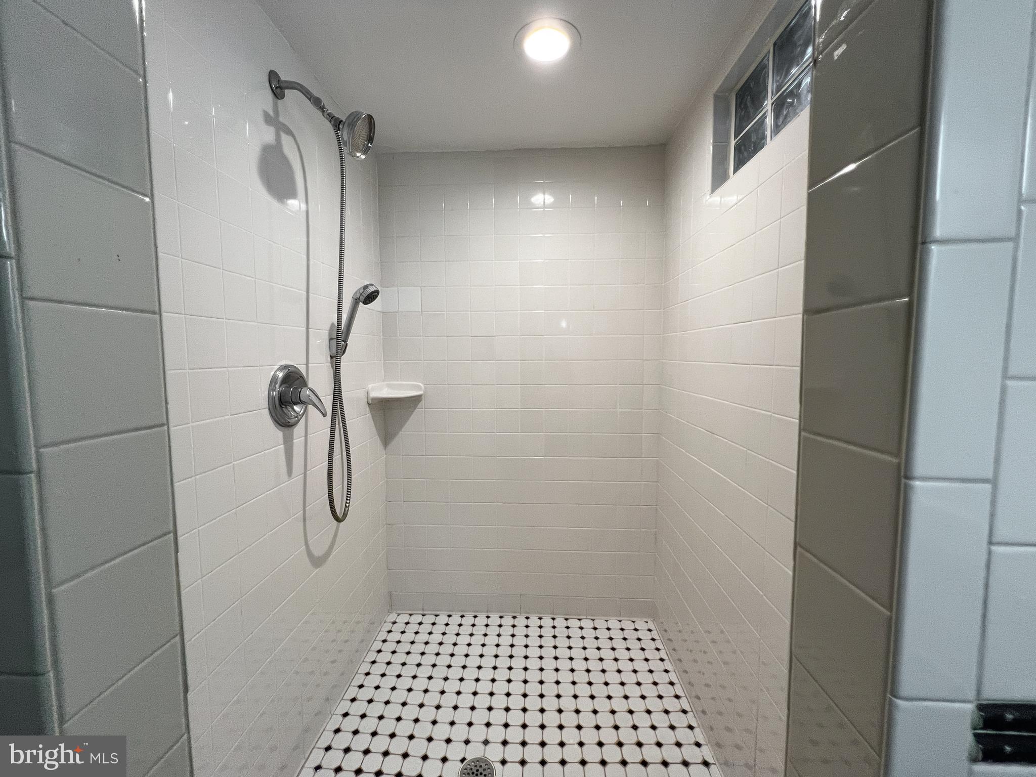 WOODMOOR - Residential Lease