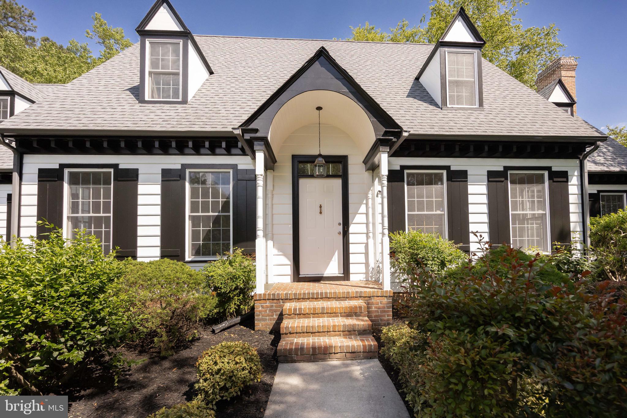 FOXCHASE - Residential