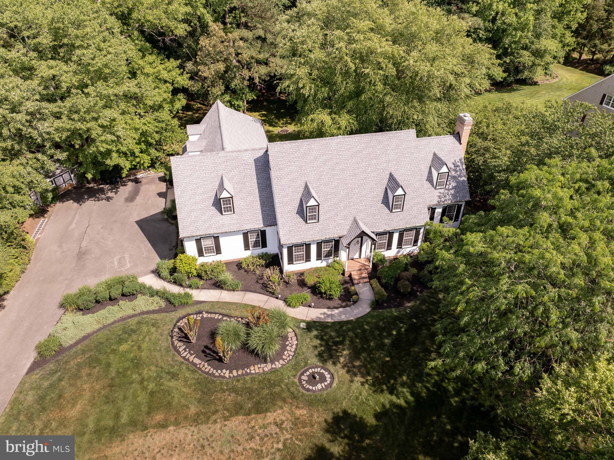FOXCHASE - Residential