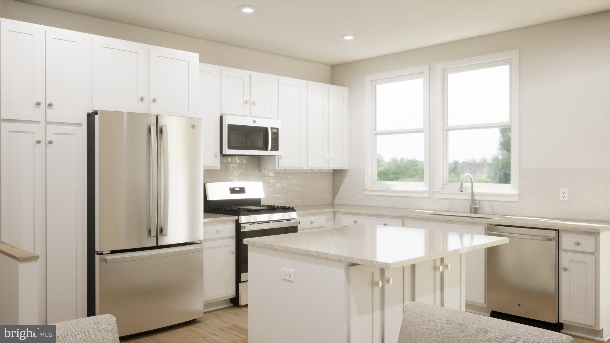 LAKE FREDERICK - Residential