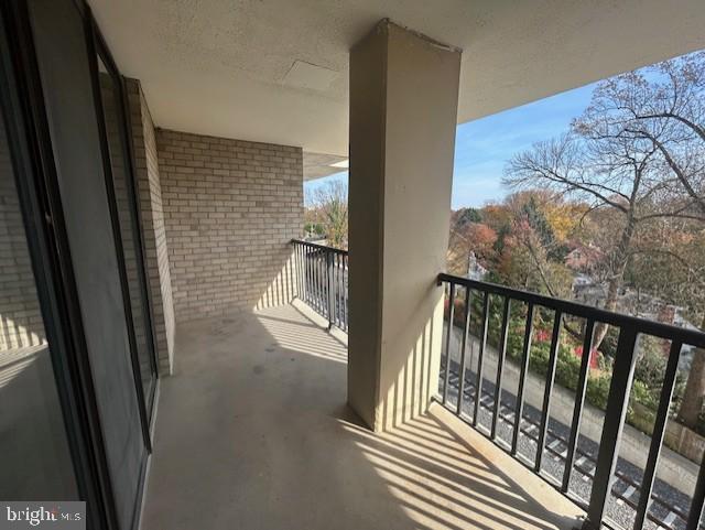 RIVIERA OF CHEVY CHASE - Residential