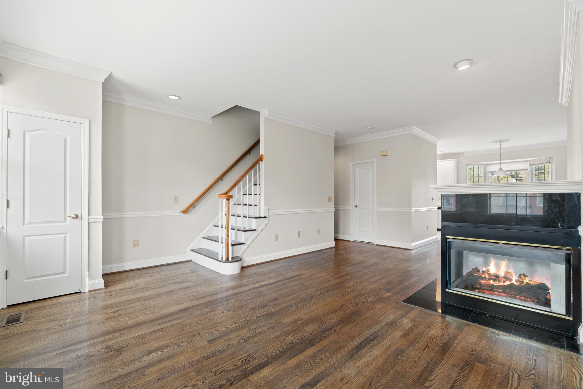 FALLS STATION - Residential Lease