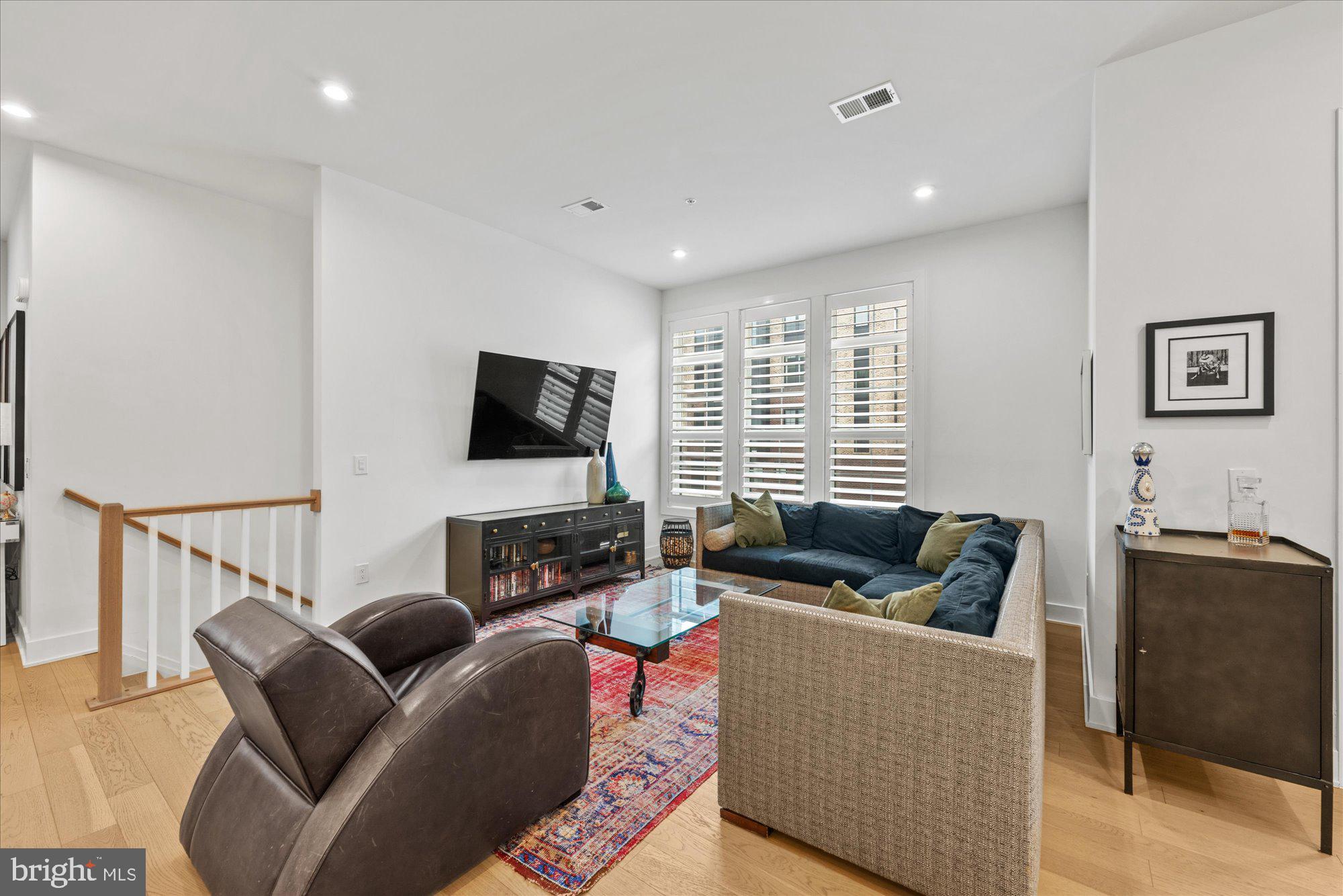 METRO WALK AT MOOREFIELD STATION - Residential