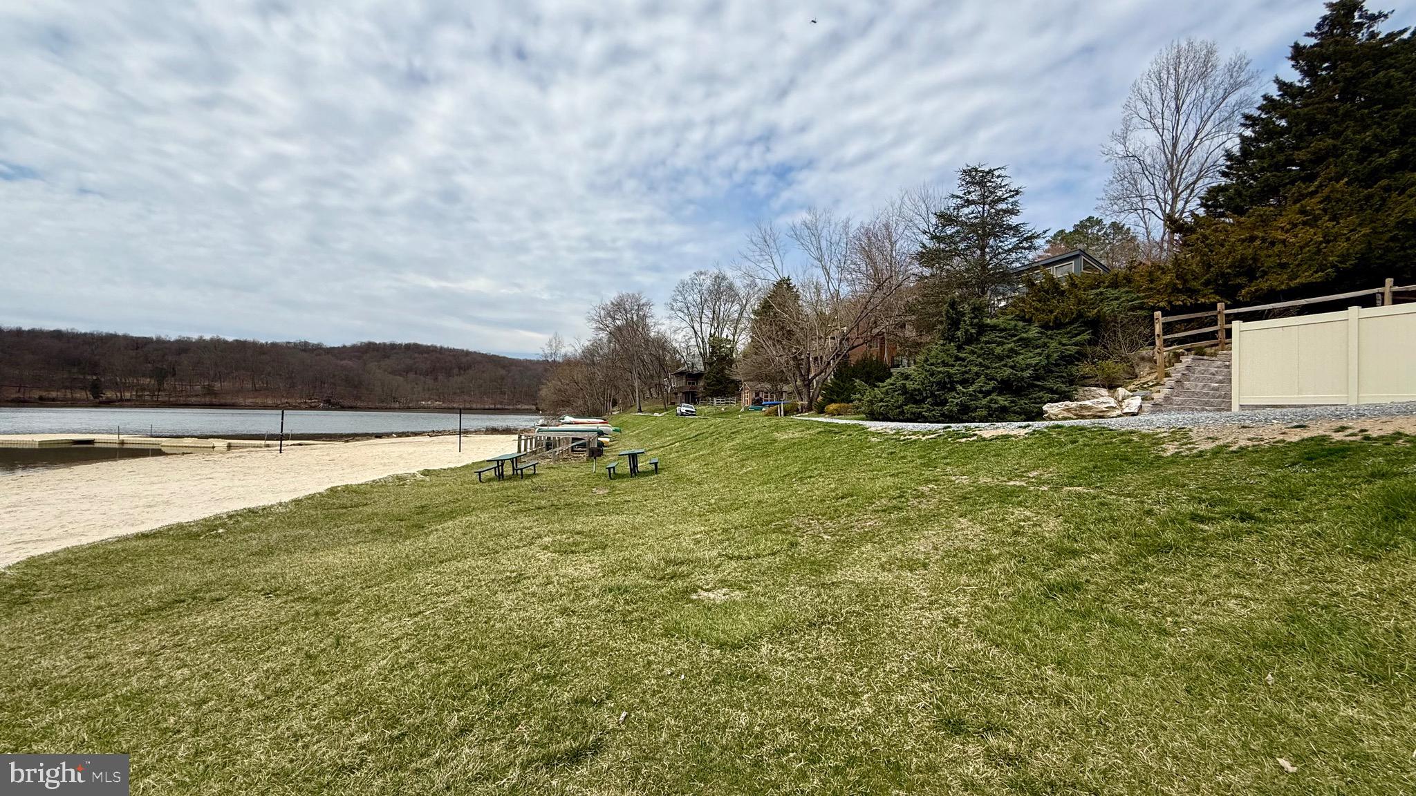 COLDSTREAM - Residential