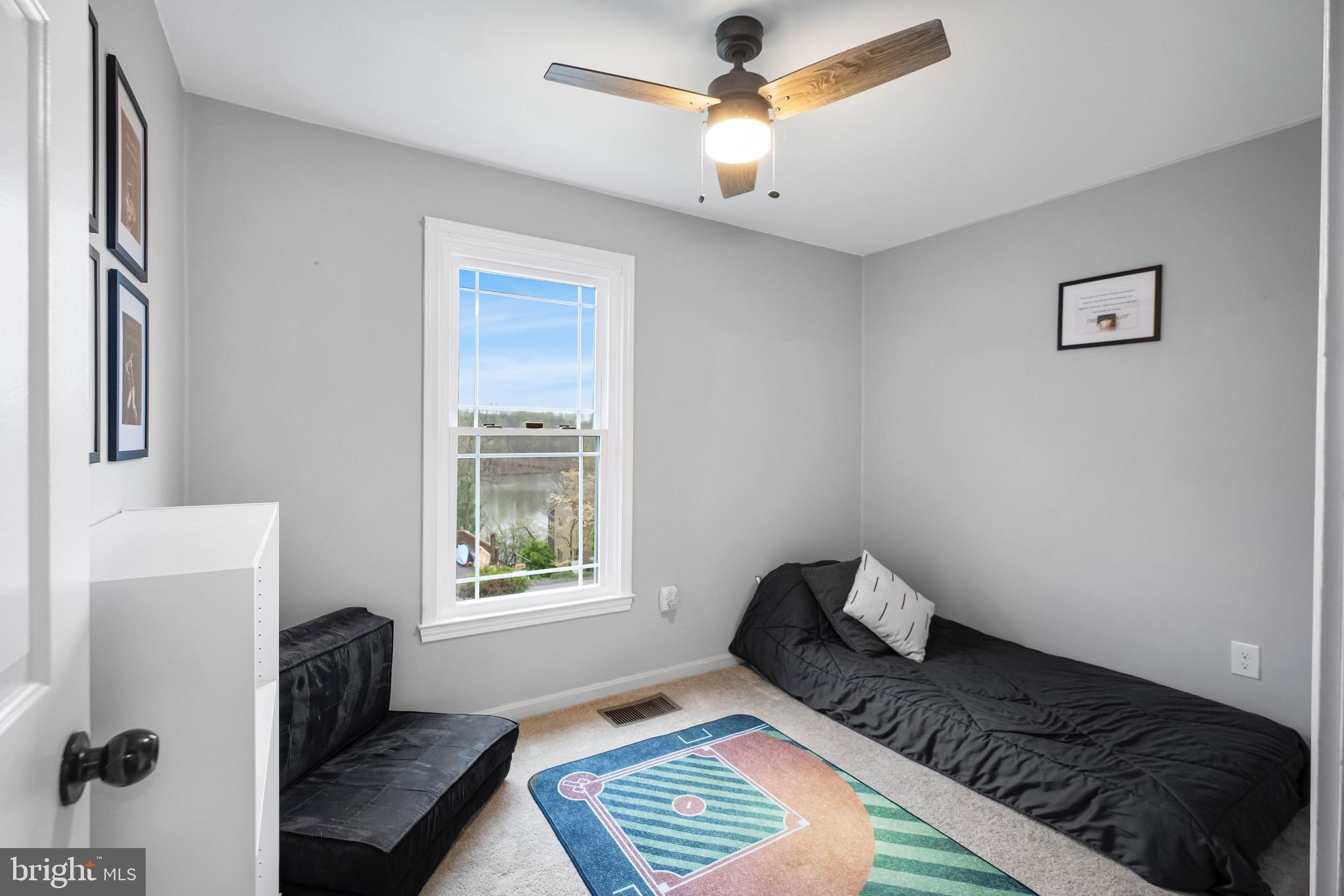 COLDSTREAM - Residential