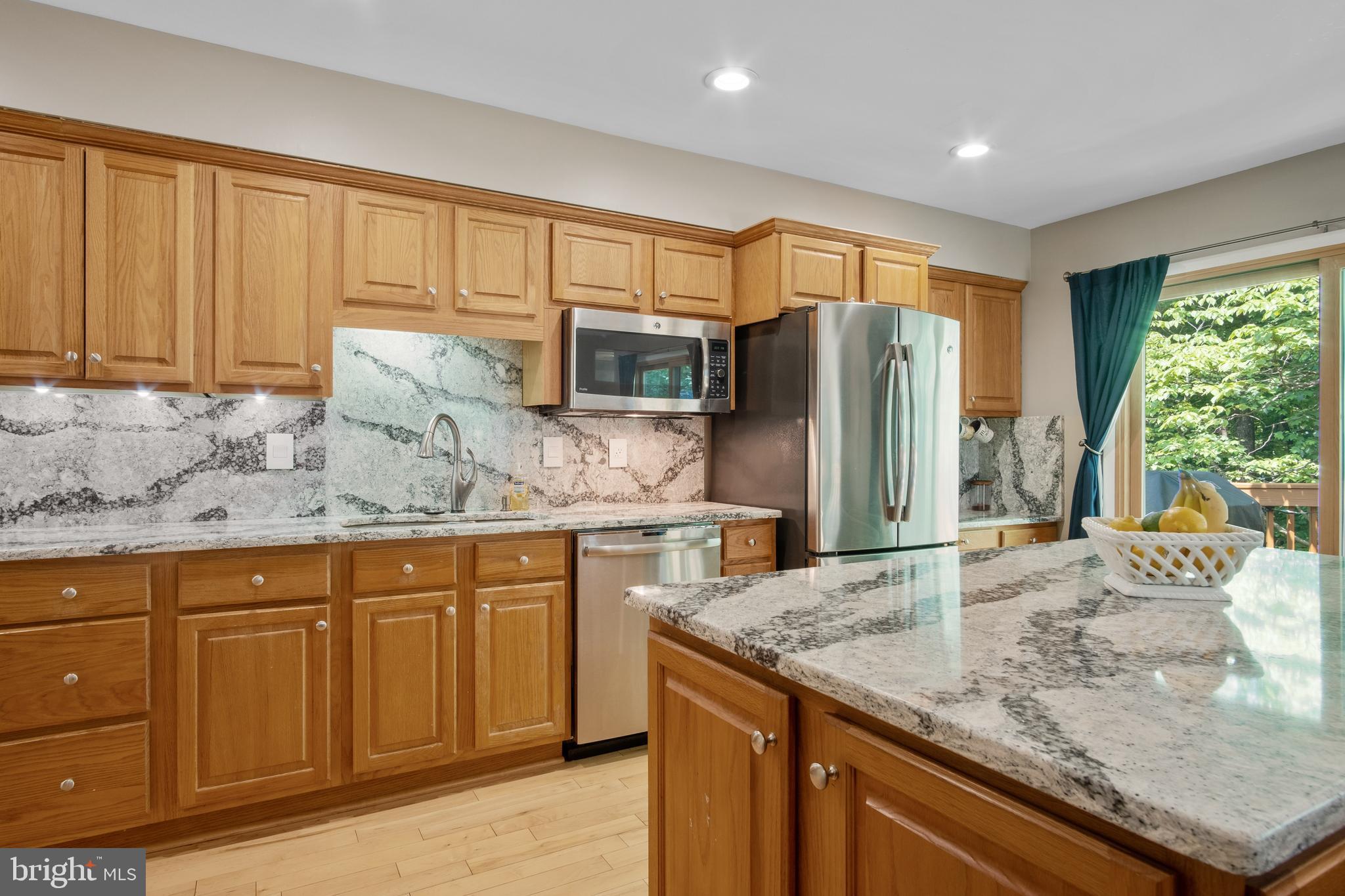 RESTON - Residential Lease