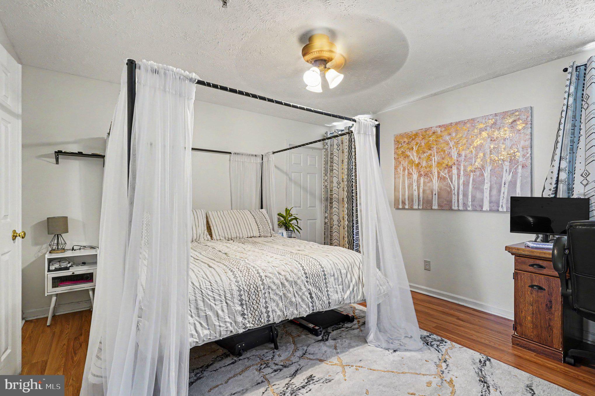 CHESAPEAKE LANDING - Residential