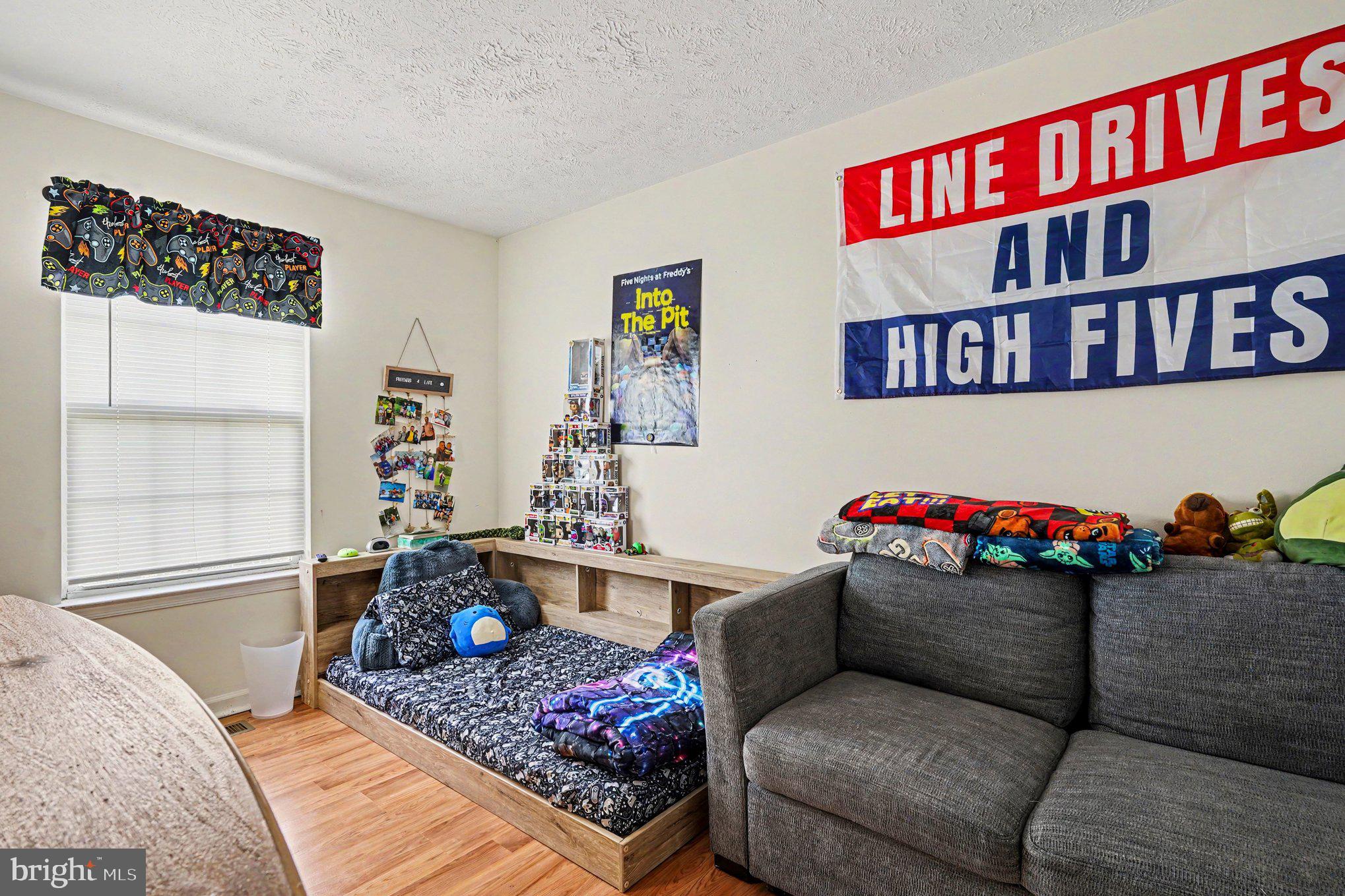 CHESAPEAKE LANDING - Residential