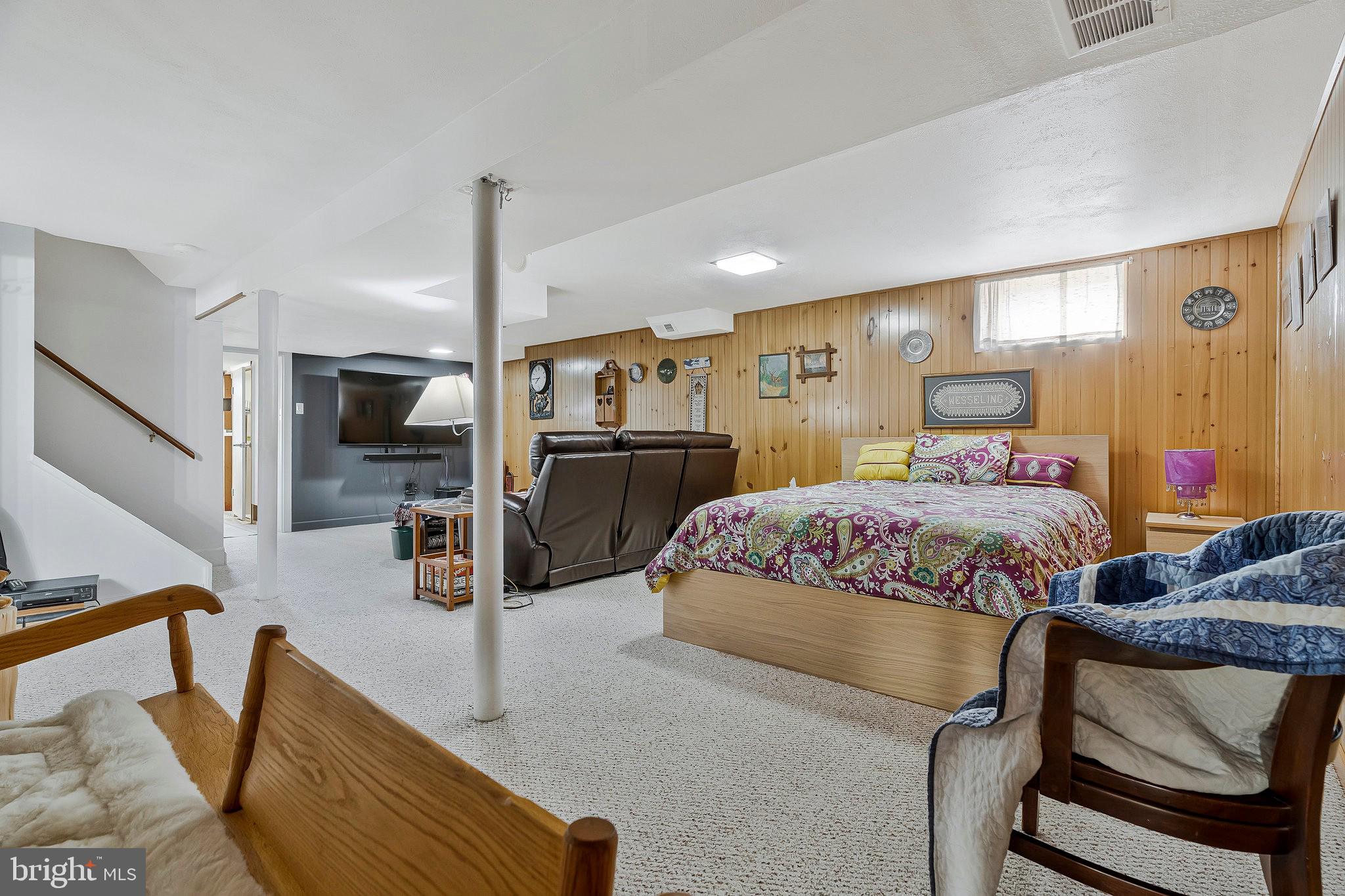 MAPLE HILL - Residential