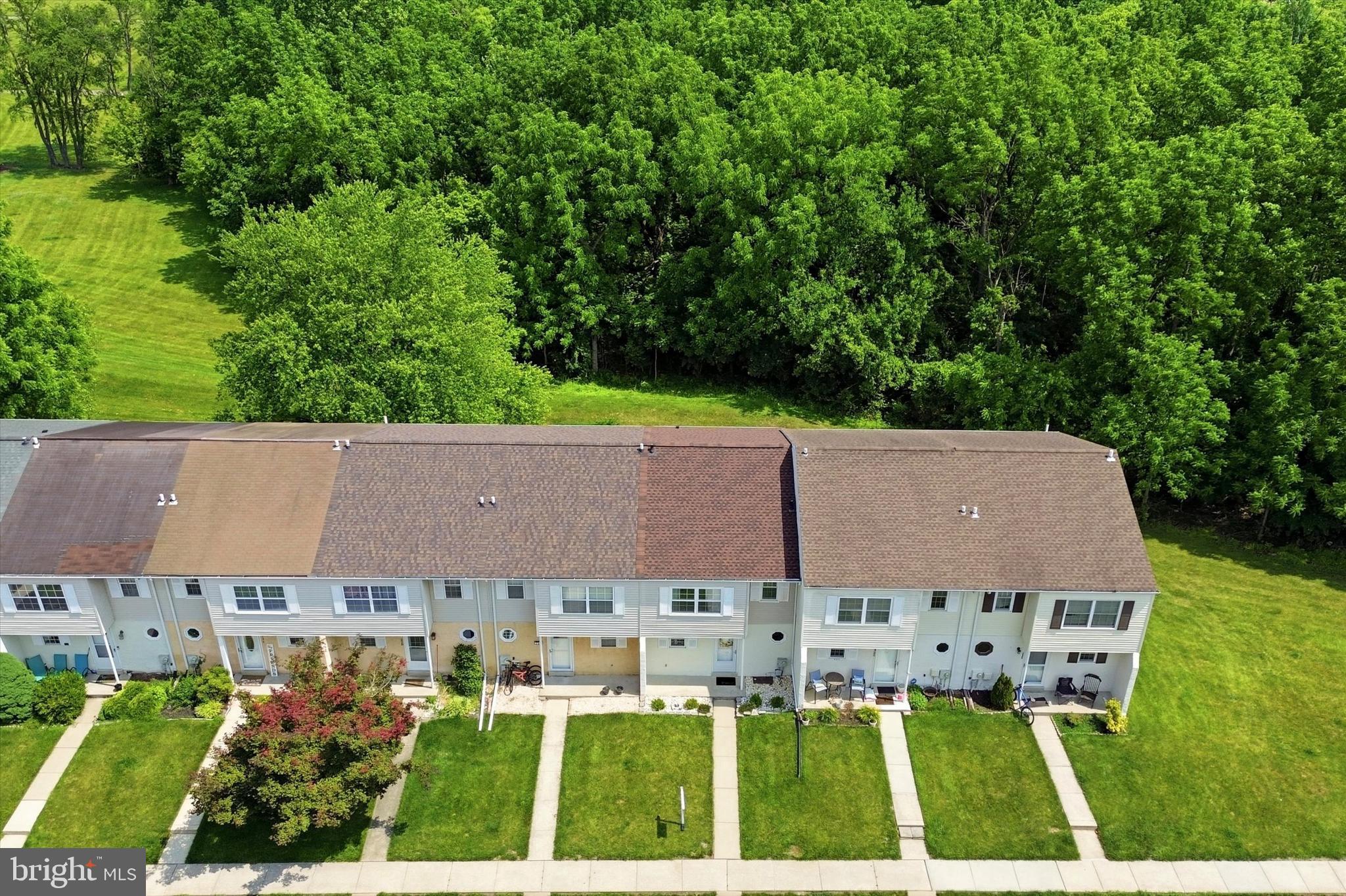 BEAVER RUN KNOLL - Residential