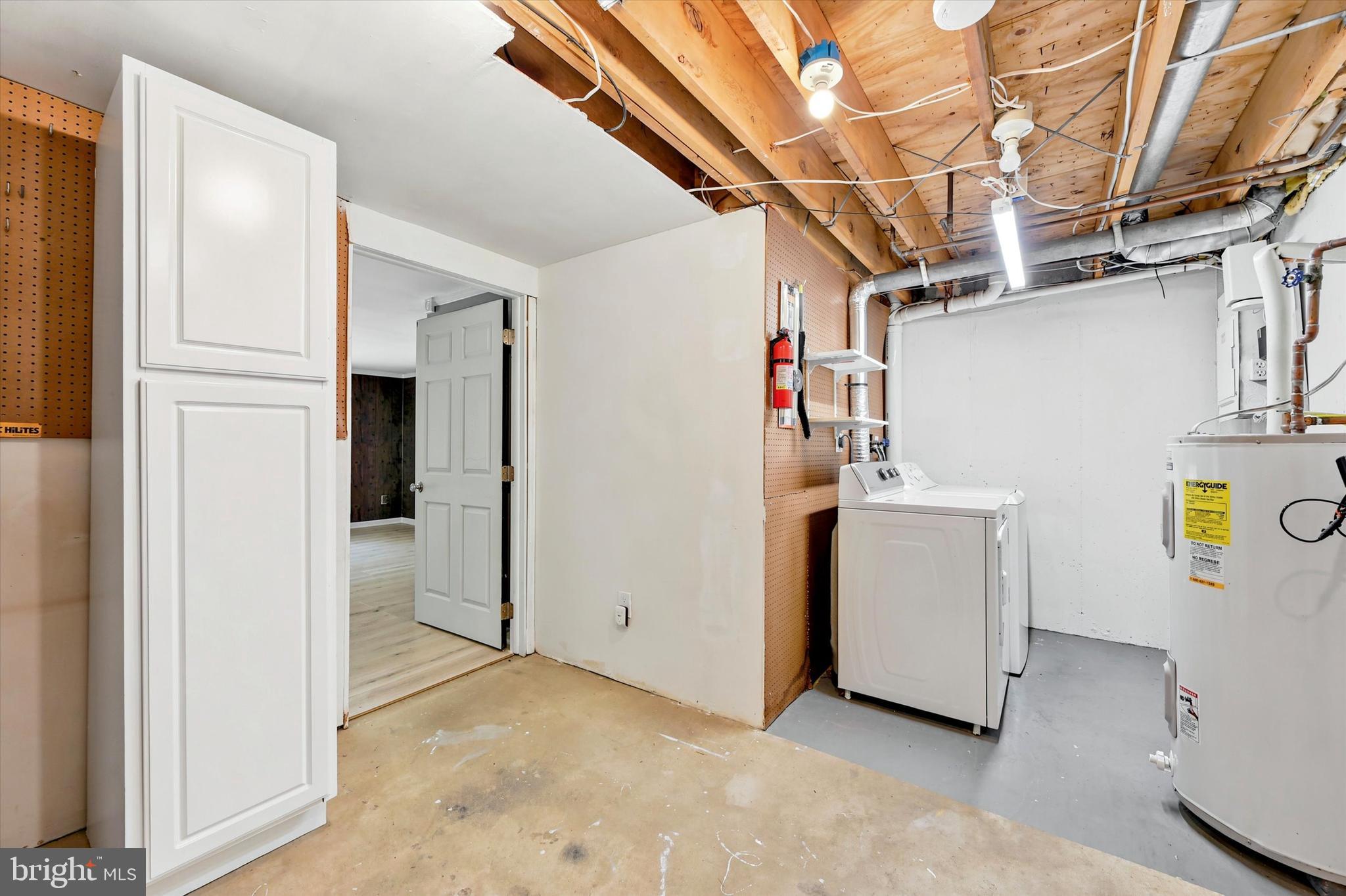 BEAVER RUN KNOLL - Residential