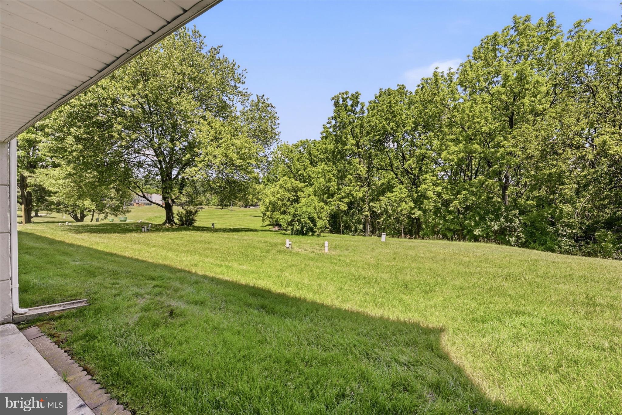 BEAVER RUN KNOLL - Residential