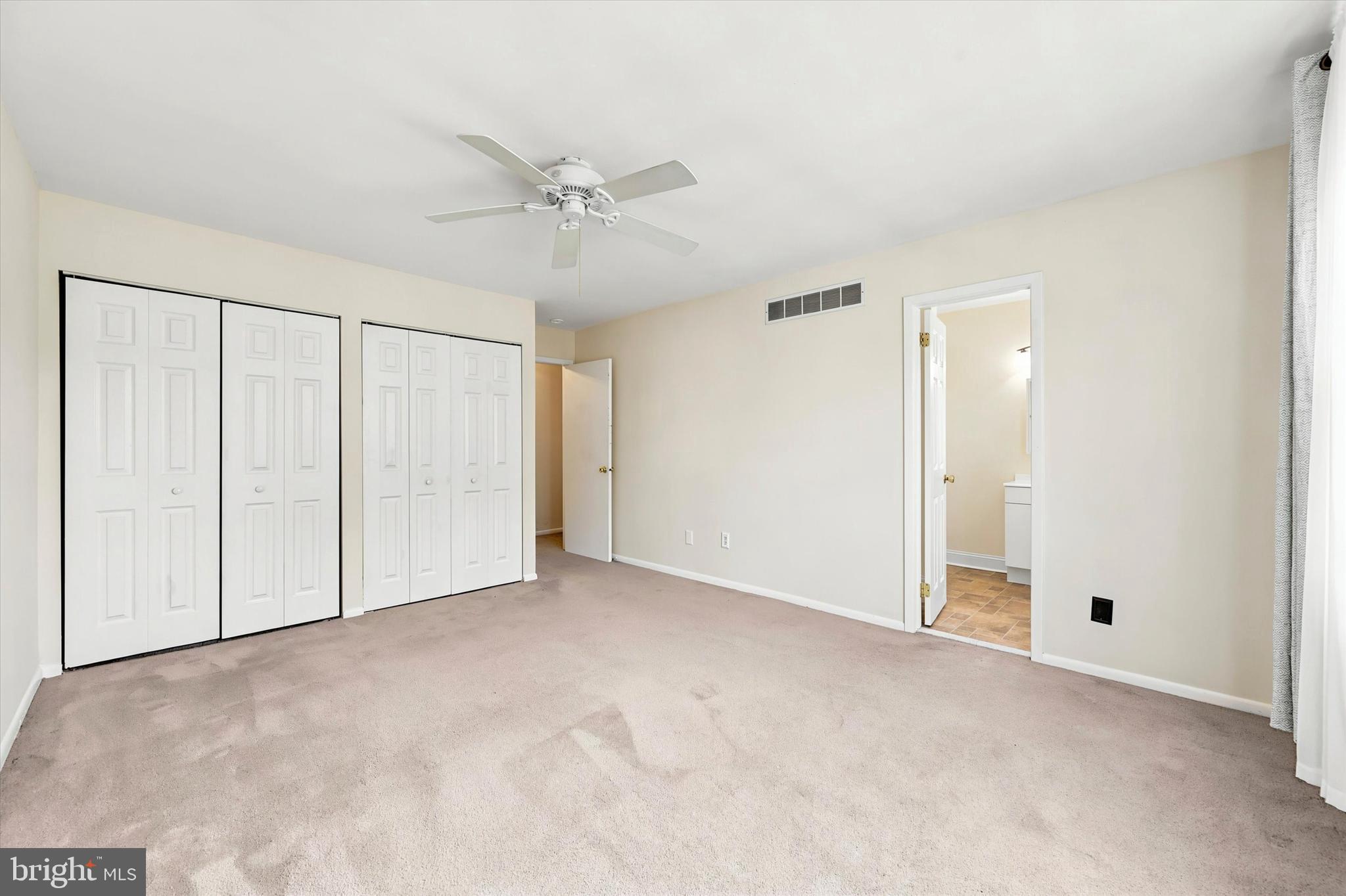 BEAVER RUN KNOLL - Residential