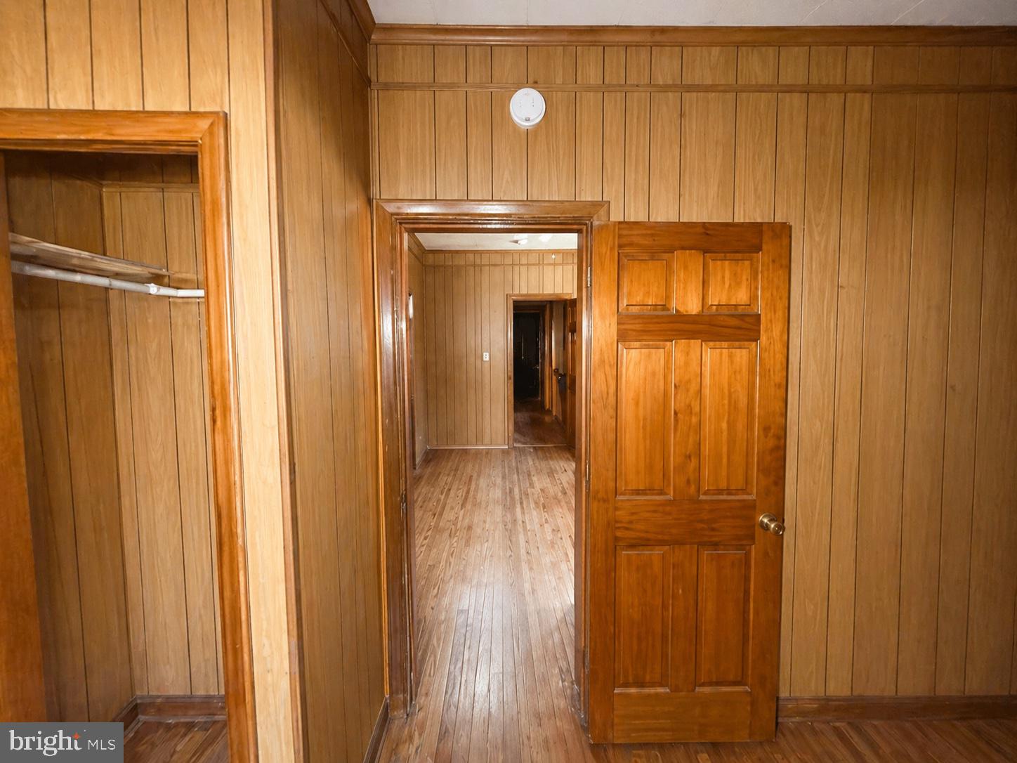 MILL HILL - Residential