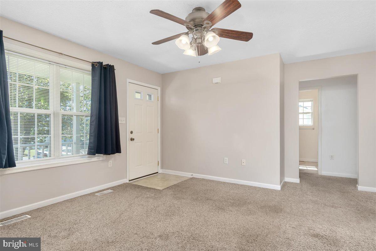 RIDGEFIELD - Residential