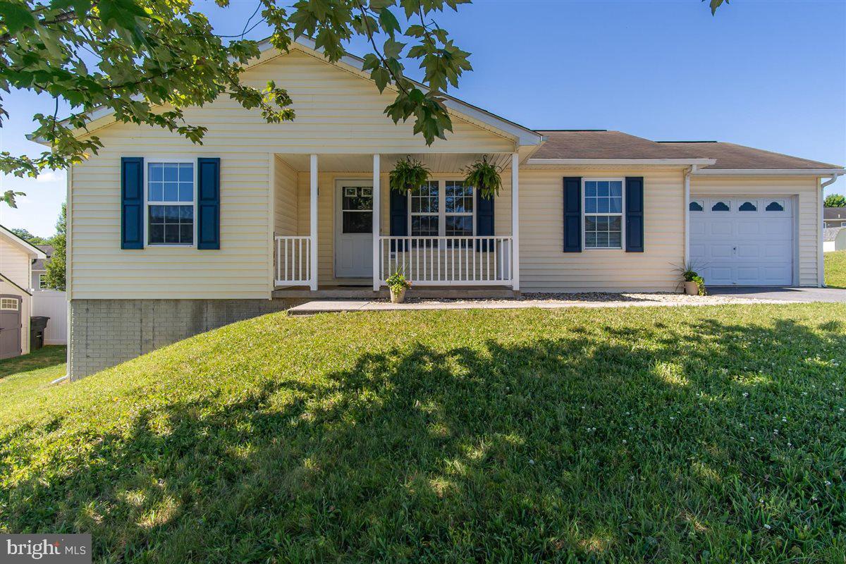 RIDGEFIELD - Residential