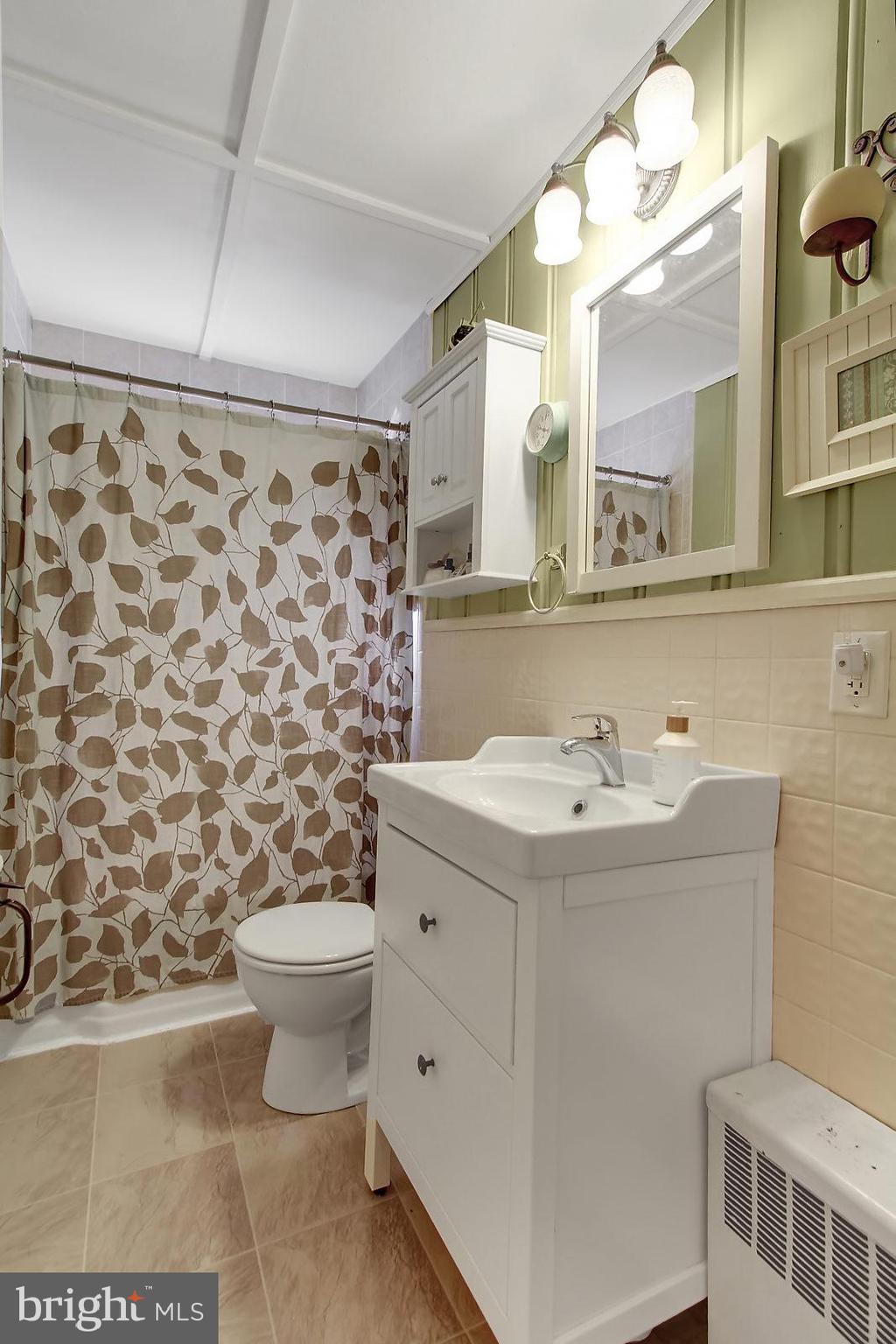 OLD EAST YORK - Residential