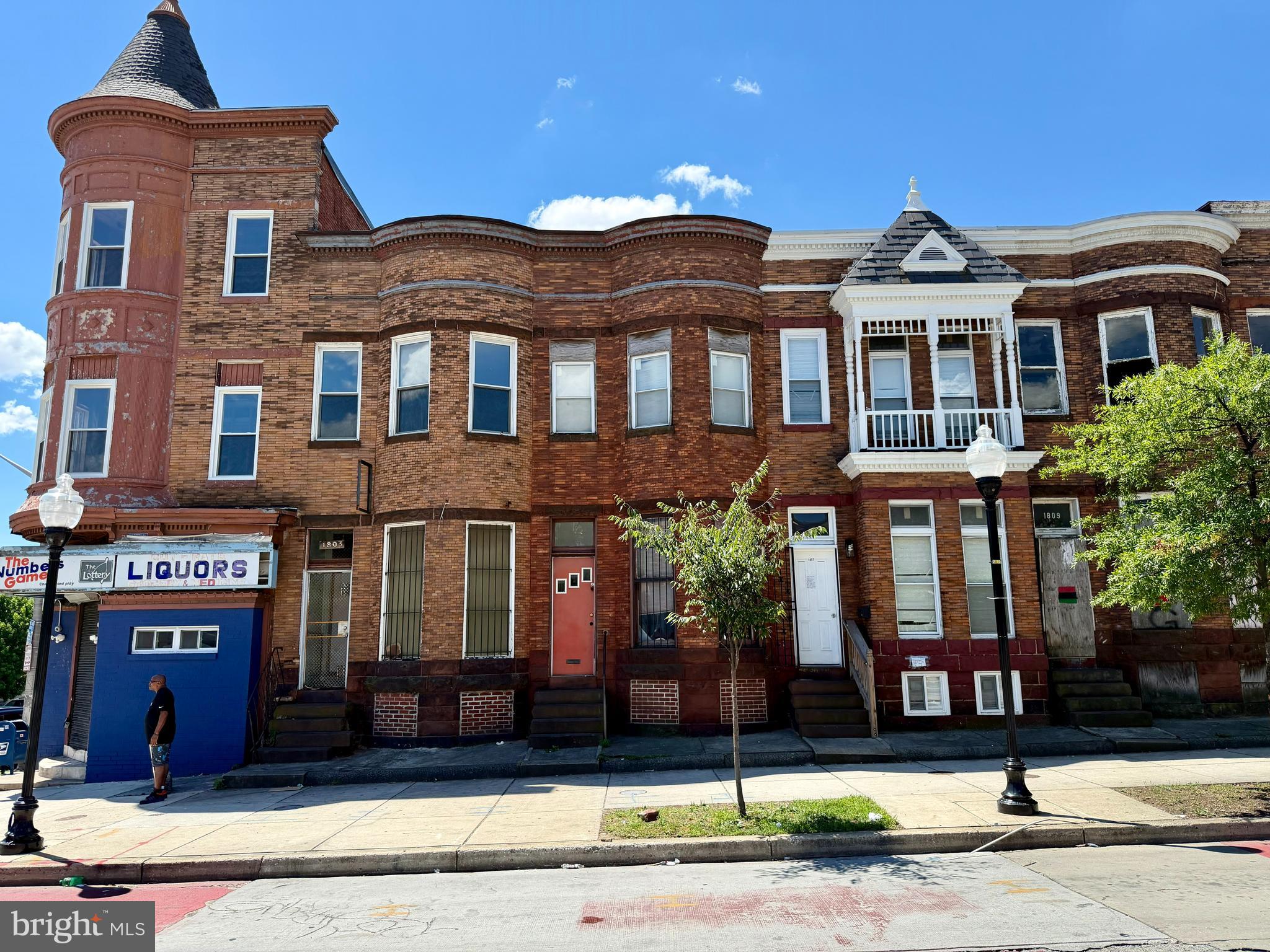 ONLINE REAL ESTATE AUCTION!! Online Bidding Opens - Tuesday, July 14, 2026. Bidding Closes - Thursday, July 16, 2026 at 12:00 noon. List price is opening bid only. Two story townhome style building at the intersection of N. Fulton Avenue and W. North Avenue. The prominent intersection features a mix of commercial, residential and mixed-use properties. Favorable zoning permits and public transportation provide a variety of potential uses for the property.