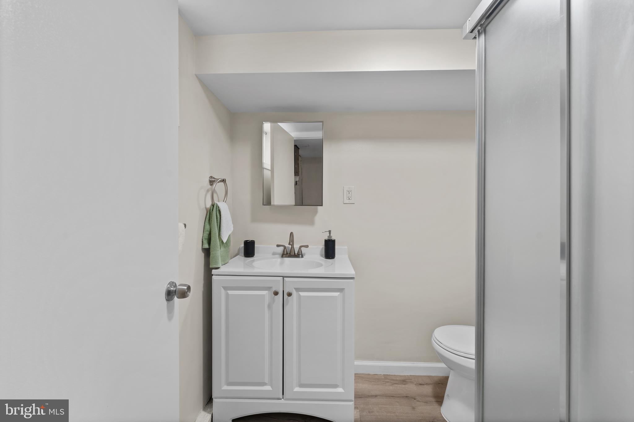 WEST HILLS - Residential
