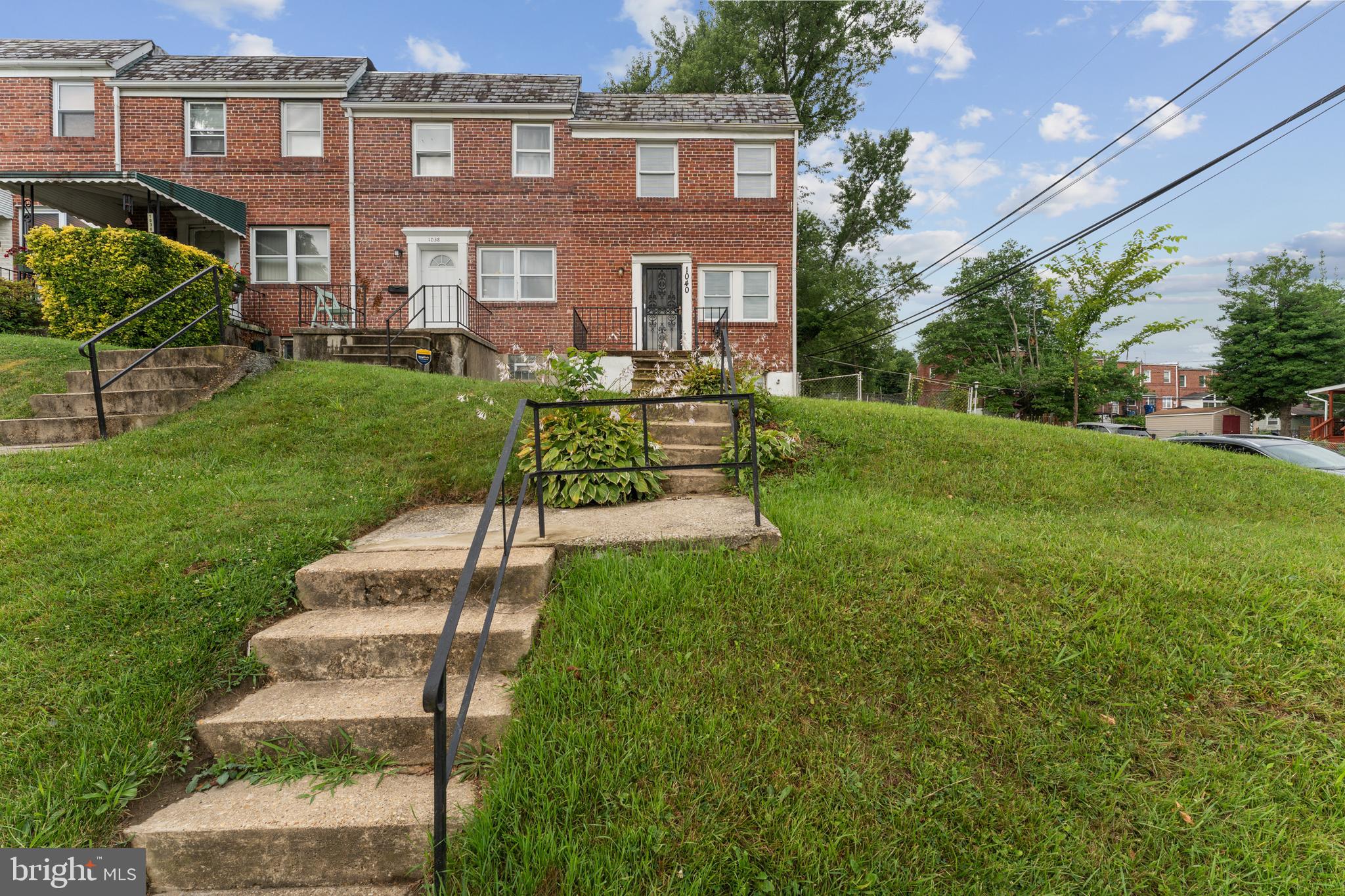 WEST HILLS - Residential