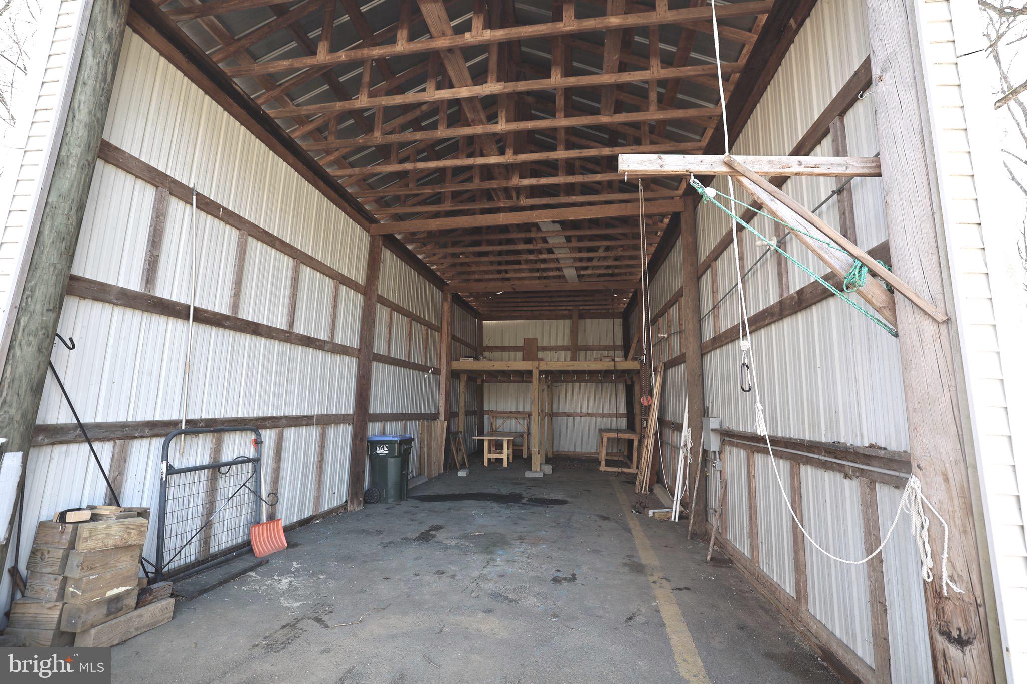 ROSSINI PROPERTY - Residential Lease